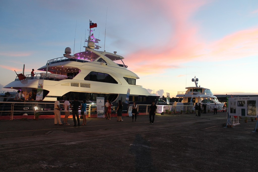 Taiwan Yacht Boutique © Jeni Bone